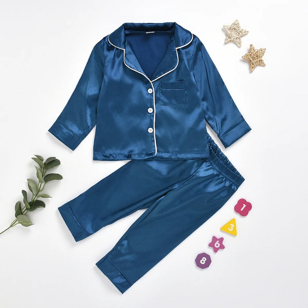 Winter Long Sleeve Kicks Satin Pijamas