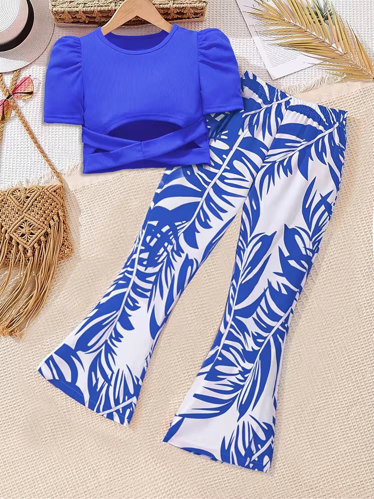 Cross Puffed Short Sleeve Top with Printed Flare Floral Pants